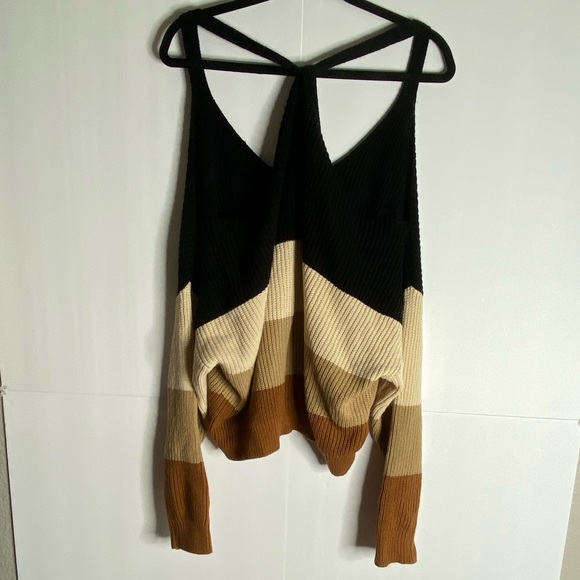 SHEIN Colorblock Knit Sweater – Size L (US 8/10) - Picture 2 of 5